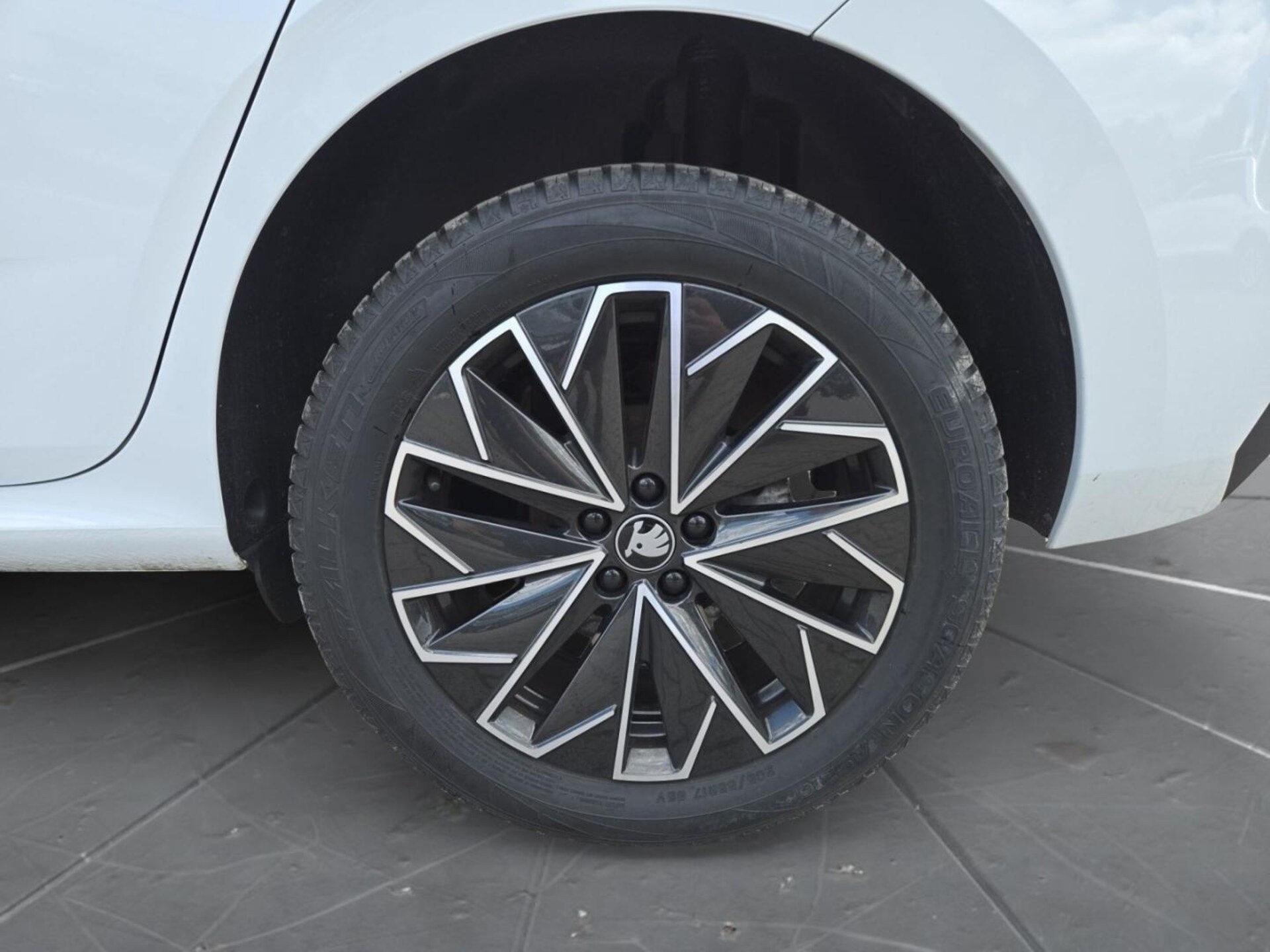 Skoda Kamiq Tour