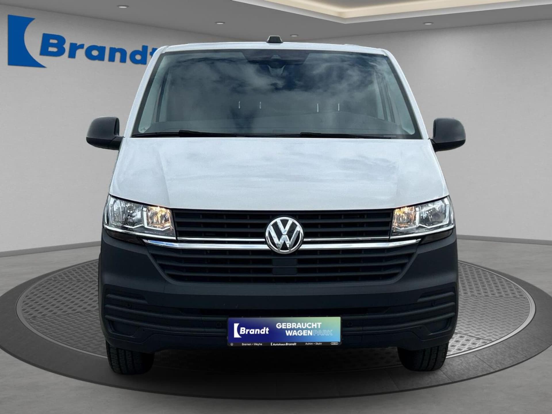 Volkswagen T6.1 Transporter Kasten langer Radstand