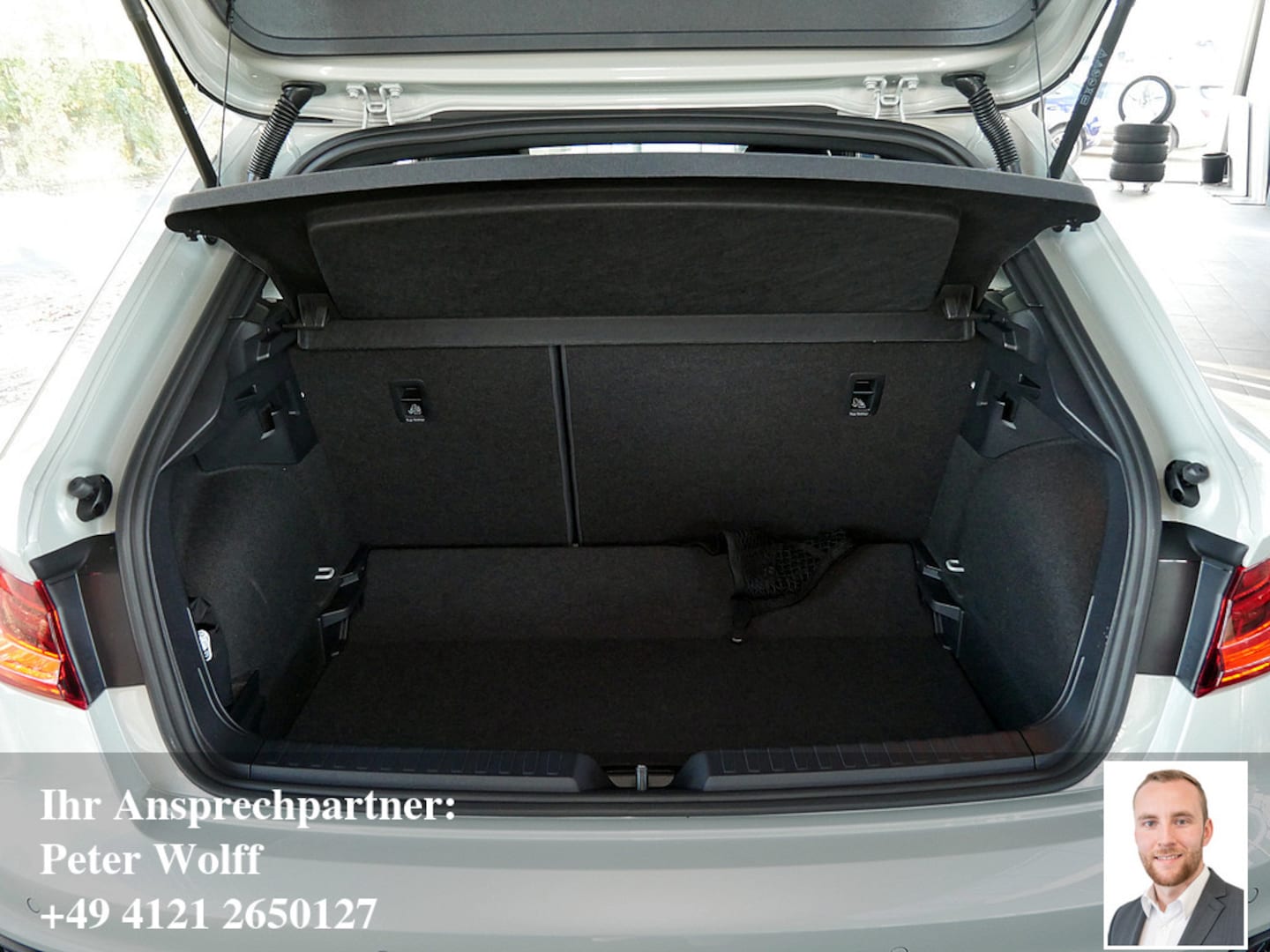 Bild über Audi A1 Sportback S line 40 TFSI S tronic - für weitere Informationen kontaktieren Sie den Audi Partner