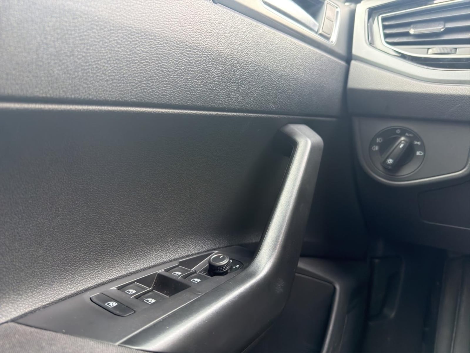 Volkswagen Polo – Bild 13