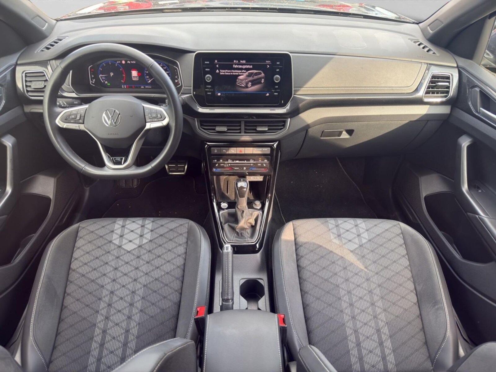 Volkswagen T-Cross – Bild 4