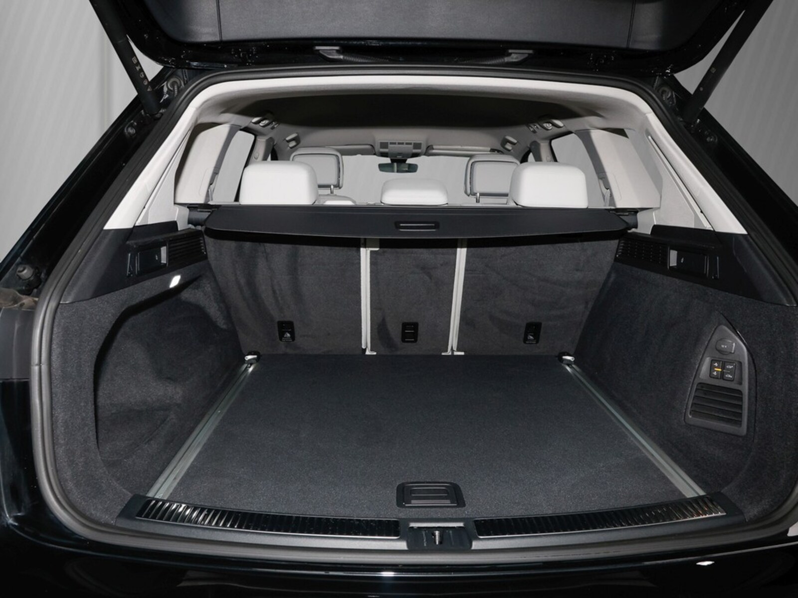 Volkswagen Touareg – Bild 6
