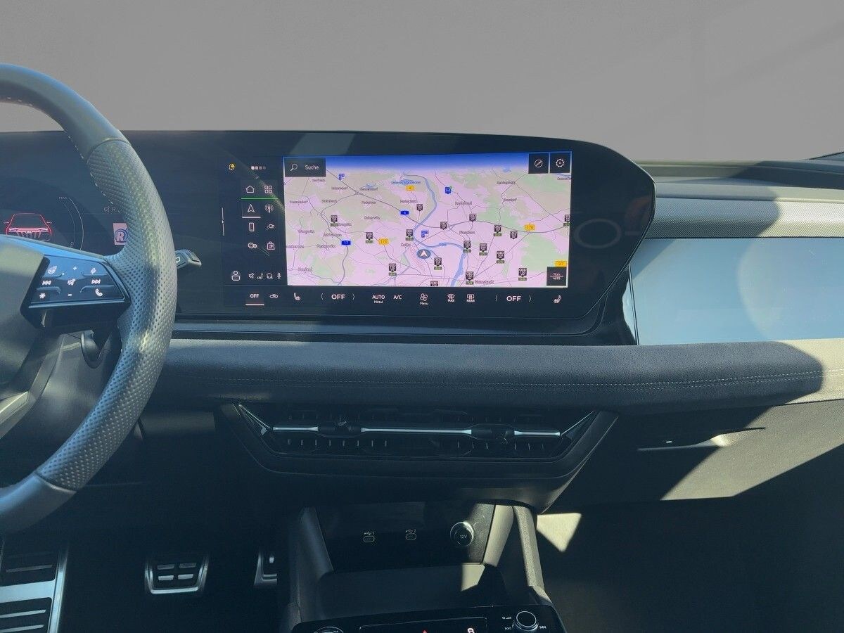 Image about Audi Q6 SUV e-tron e-tron quattro