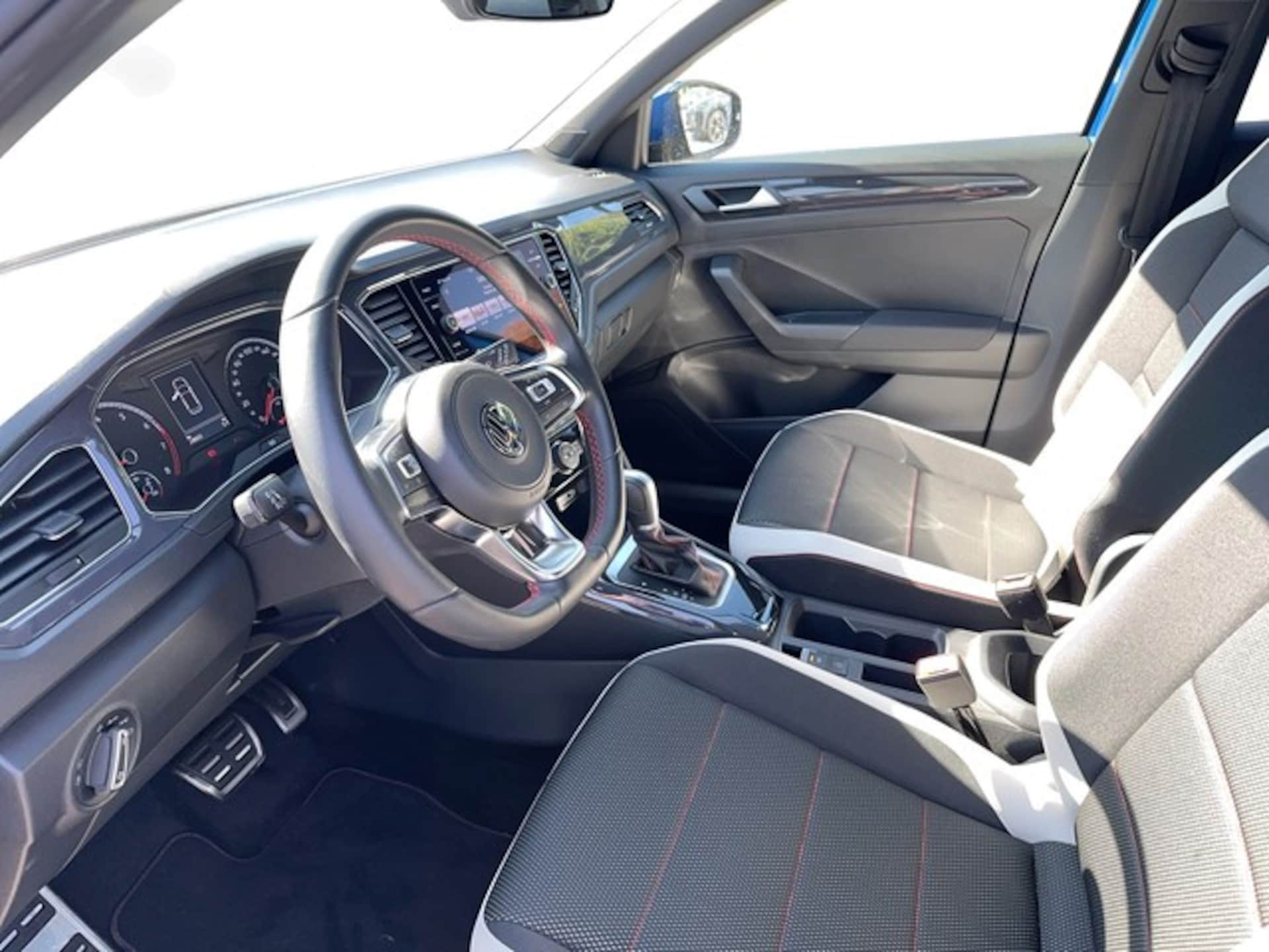 Volkswagen T-Roc Sport