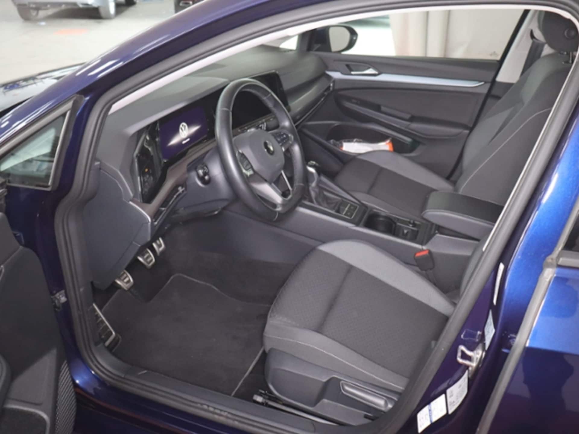 Volkswagen Golf Active