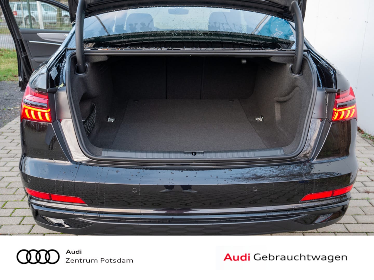 Bild über Audi A6 Limousine S line 55 TFSI quattro S tronic - für weitere Informationen kontaktieren Sie den Audi Partner