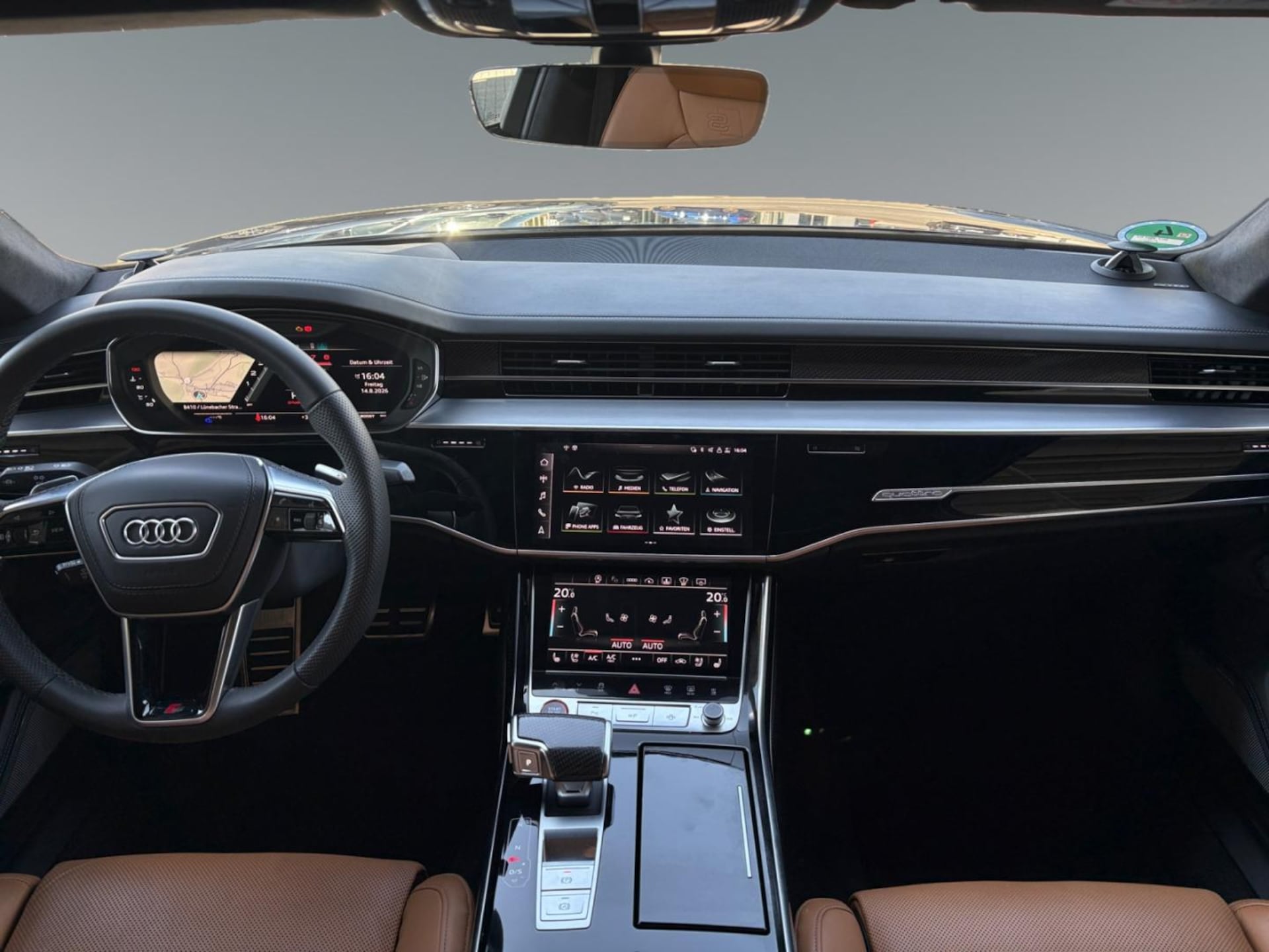 Audi S8