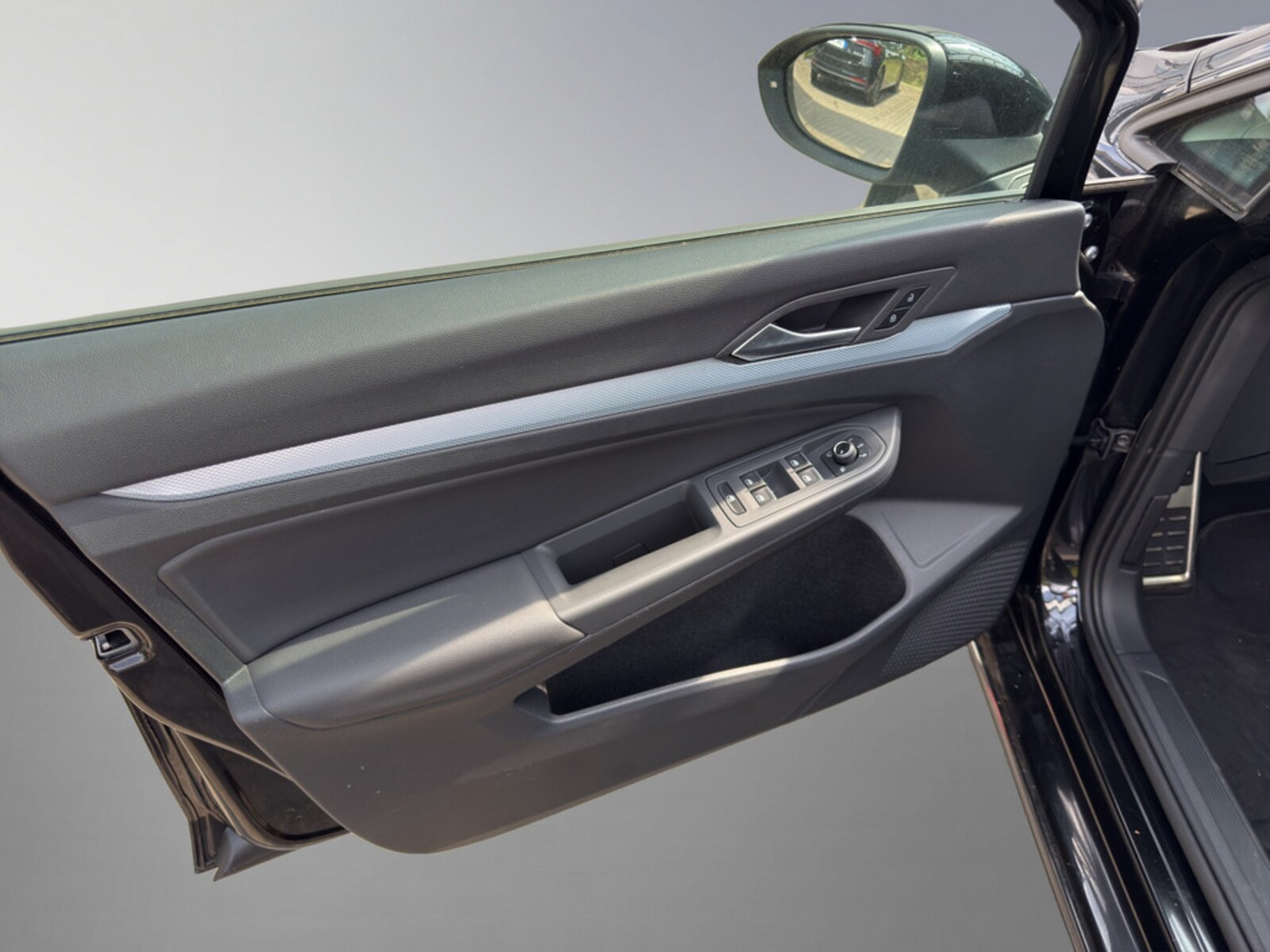 Volkswagen Golf Variant – Bild 13