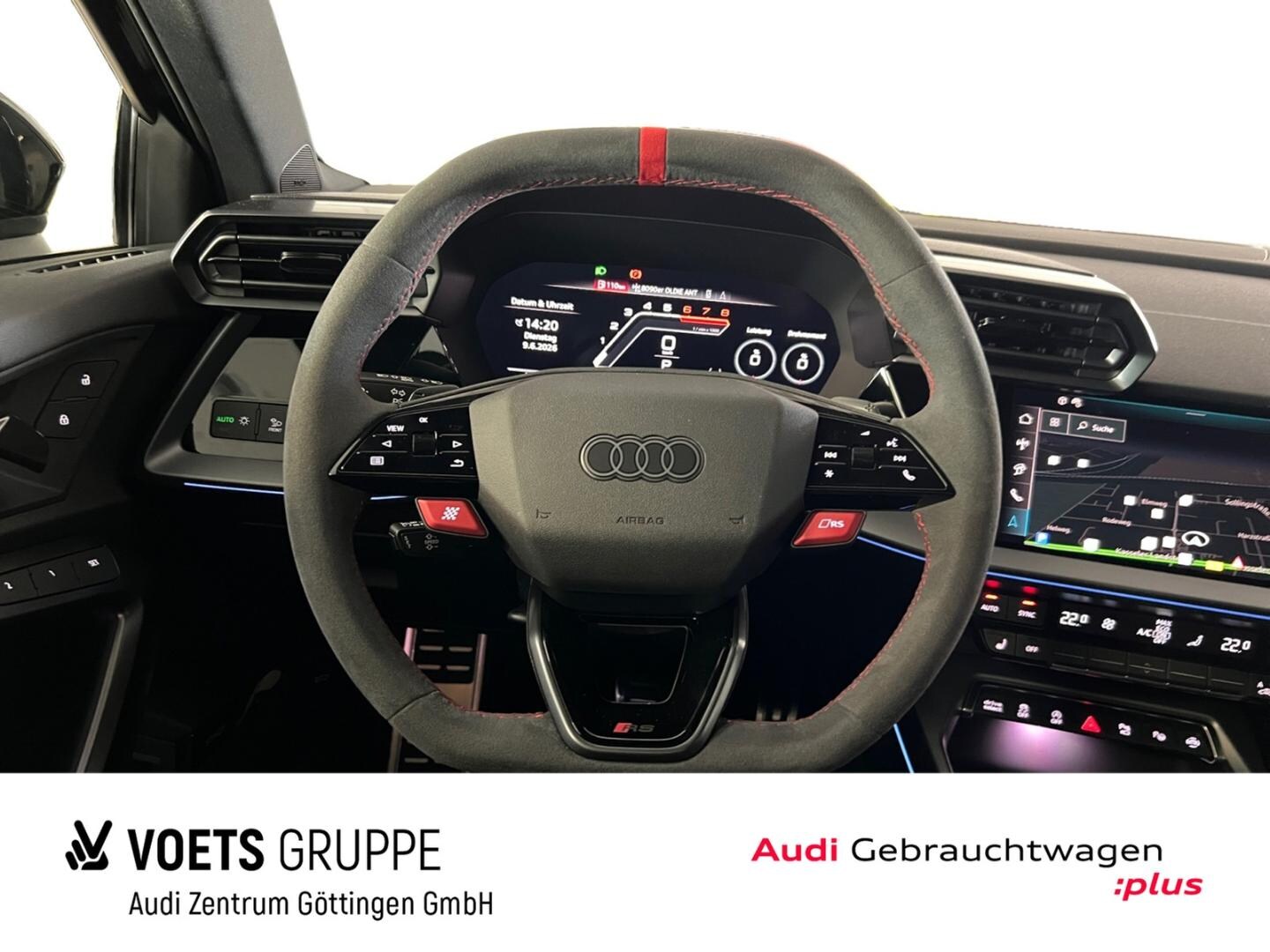 Bild über Audi RS 3 Limousine TFSI quattro 294 kW S tronic - für weitere Informationen kontaktieren Sie den Audi Partner