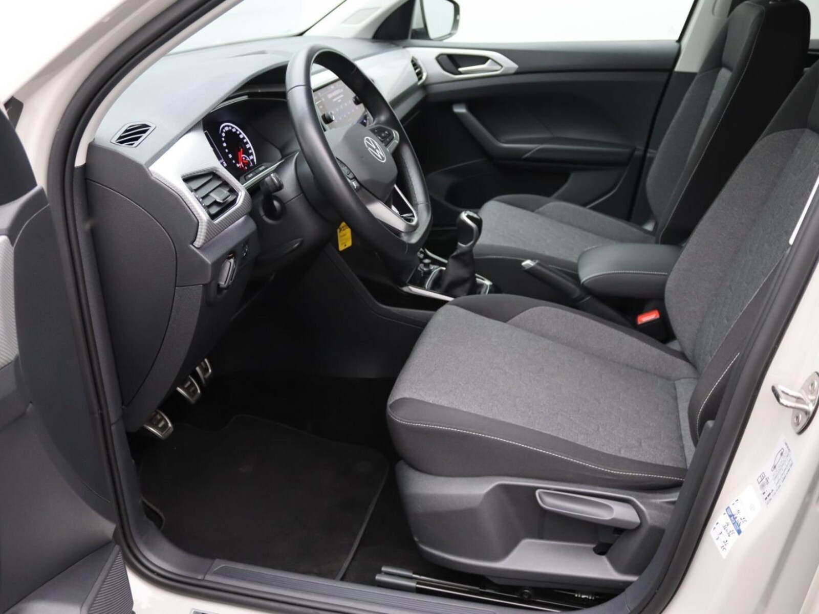 Volkswagen T-Cross – Bild 12