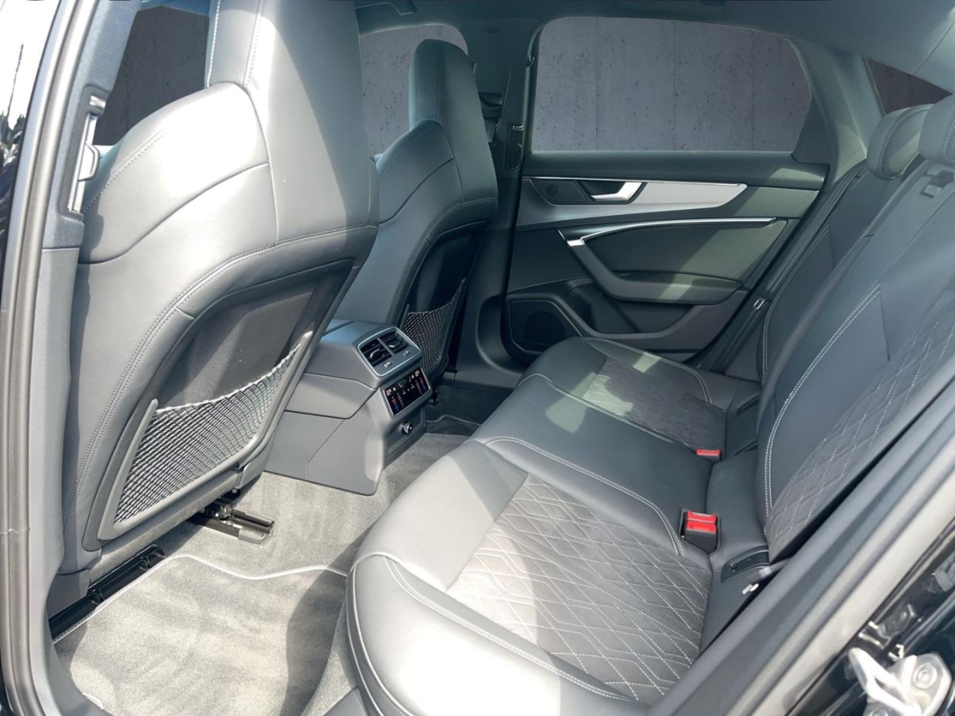 Audi S6 Limousine