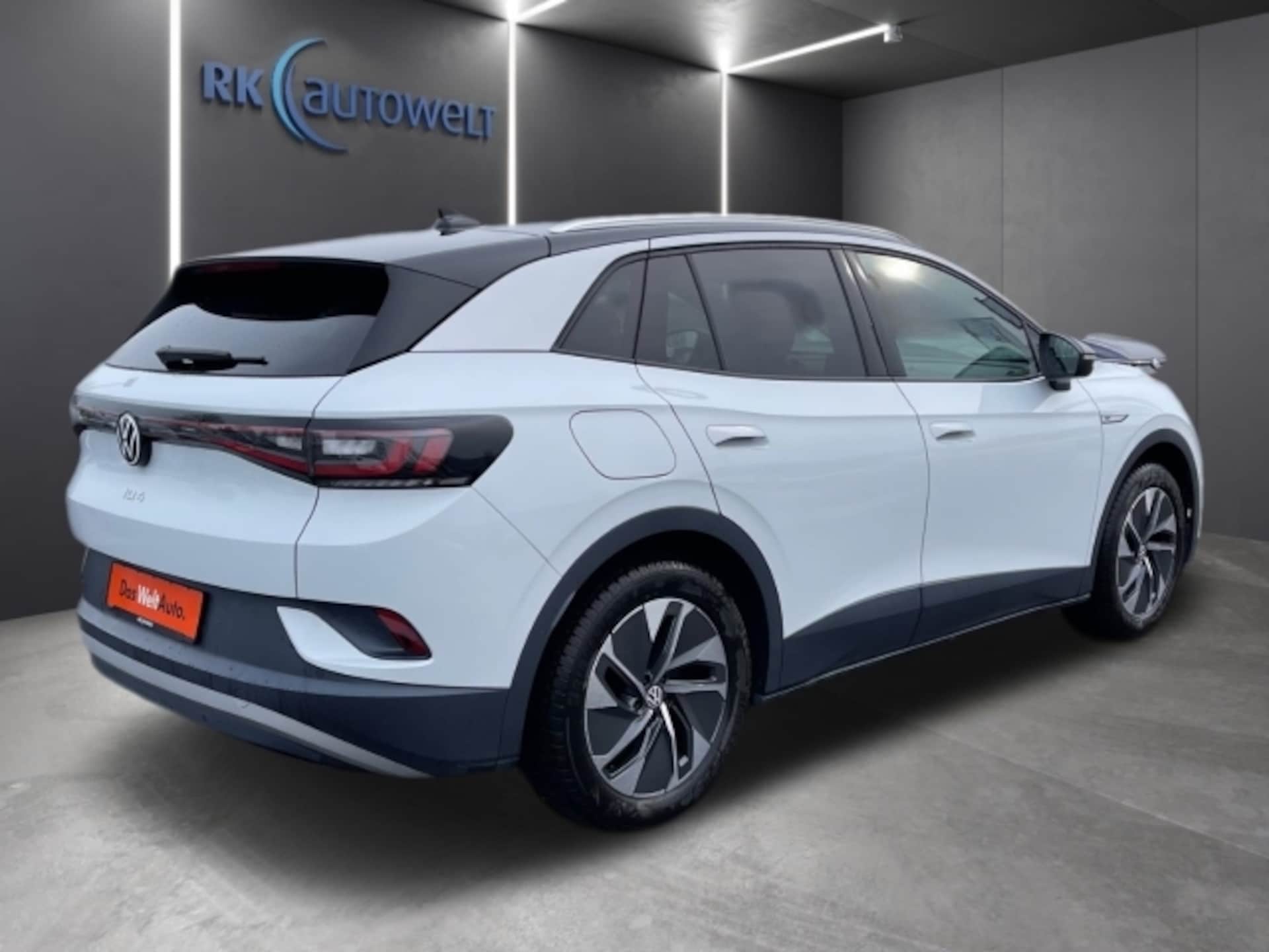 Volkswagen ID.4 1st