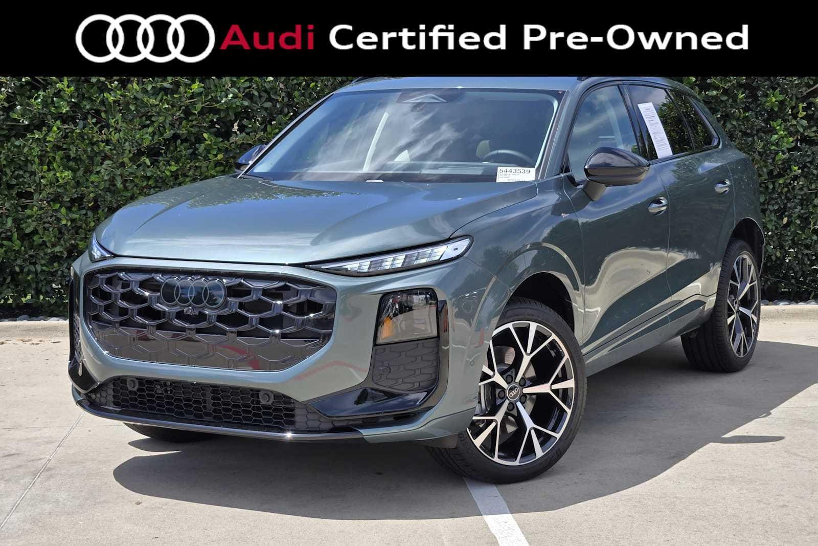 2026 Audi Q3 S line quattro's photo