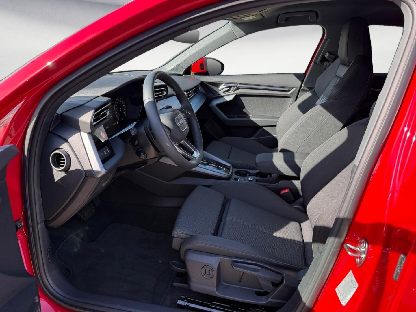 Bild über Audi A3 Limousine TFSI 85 kW S tronic - für weitere Informationen kontaktieren Sie den Audi Partner
