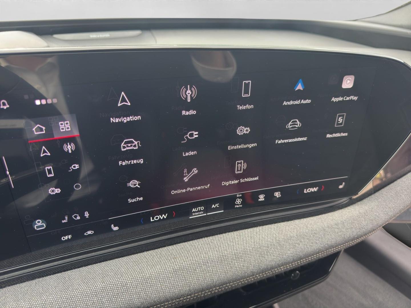 Bild über Audi A6 Avant e-tron e-tron - für weitere Informationen kontaktieren Sie den Audi Partner