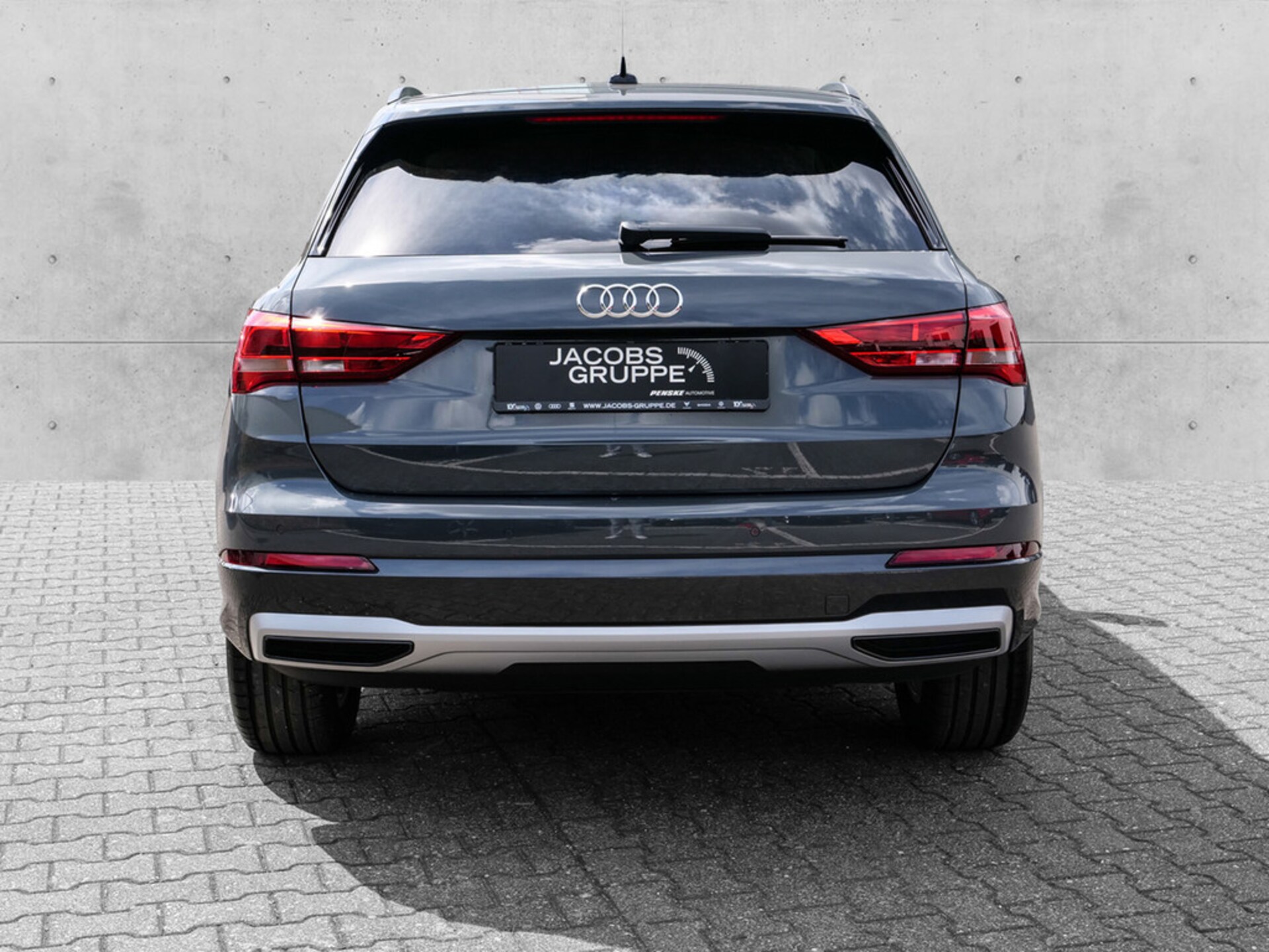 Audi Q3 SUV advanced