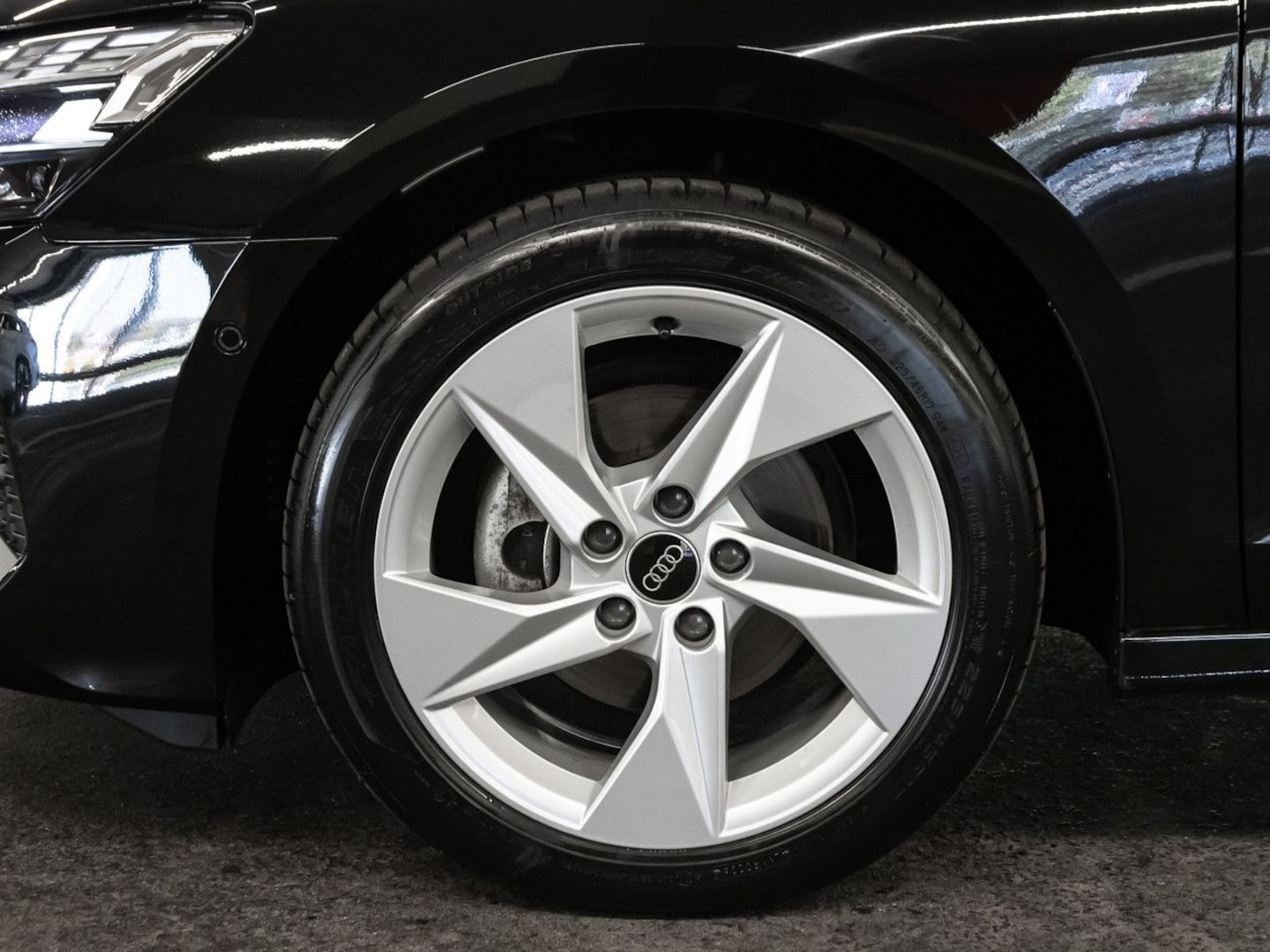 Bild über Audi A3 Sportback TDI S tronic - für weitere Informationen kontaktieren Sie den Audi Partner