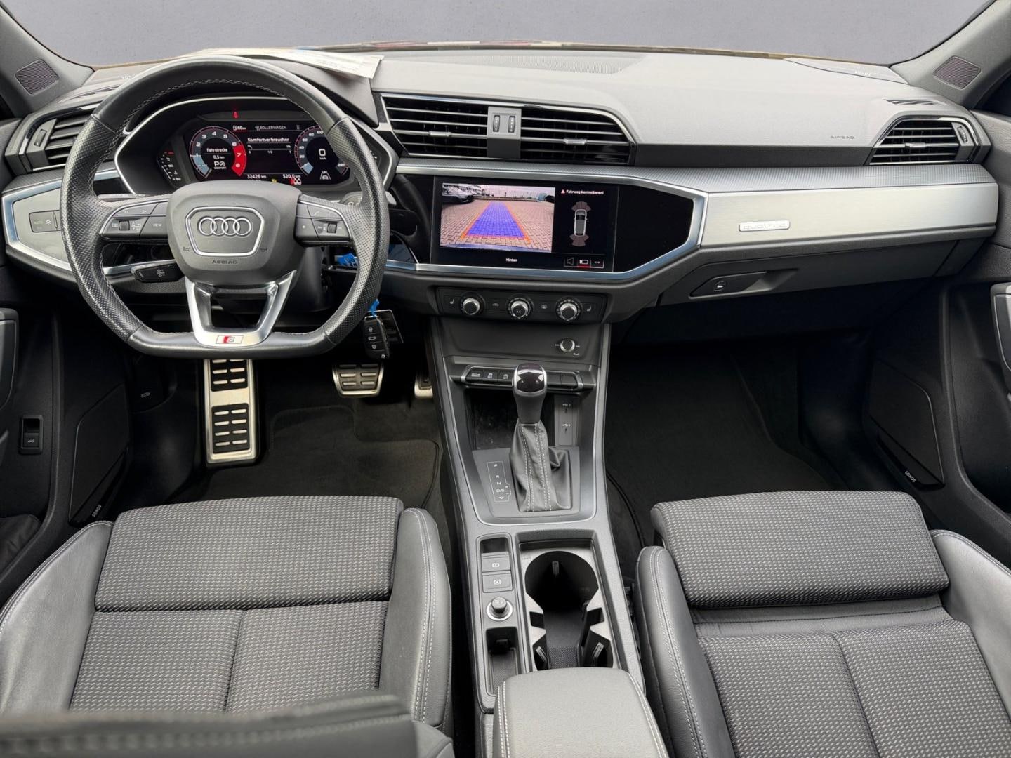 Bild über Audi Q3 Sportback S line 40 TFSI quattro S tronic - für weitere Informationen kontaktieren Sie den Audi Partner