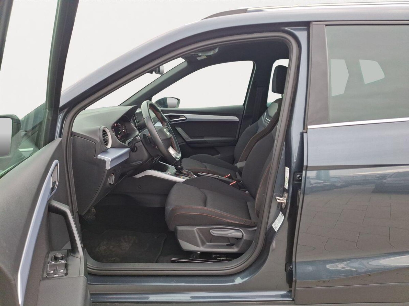 SEAT Arona – Bild 9