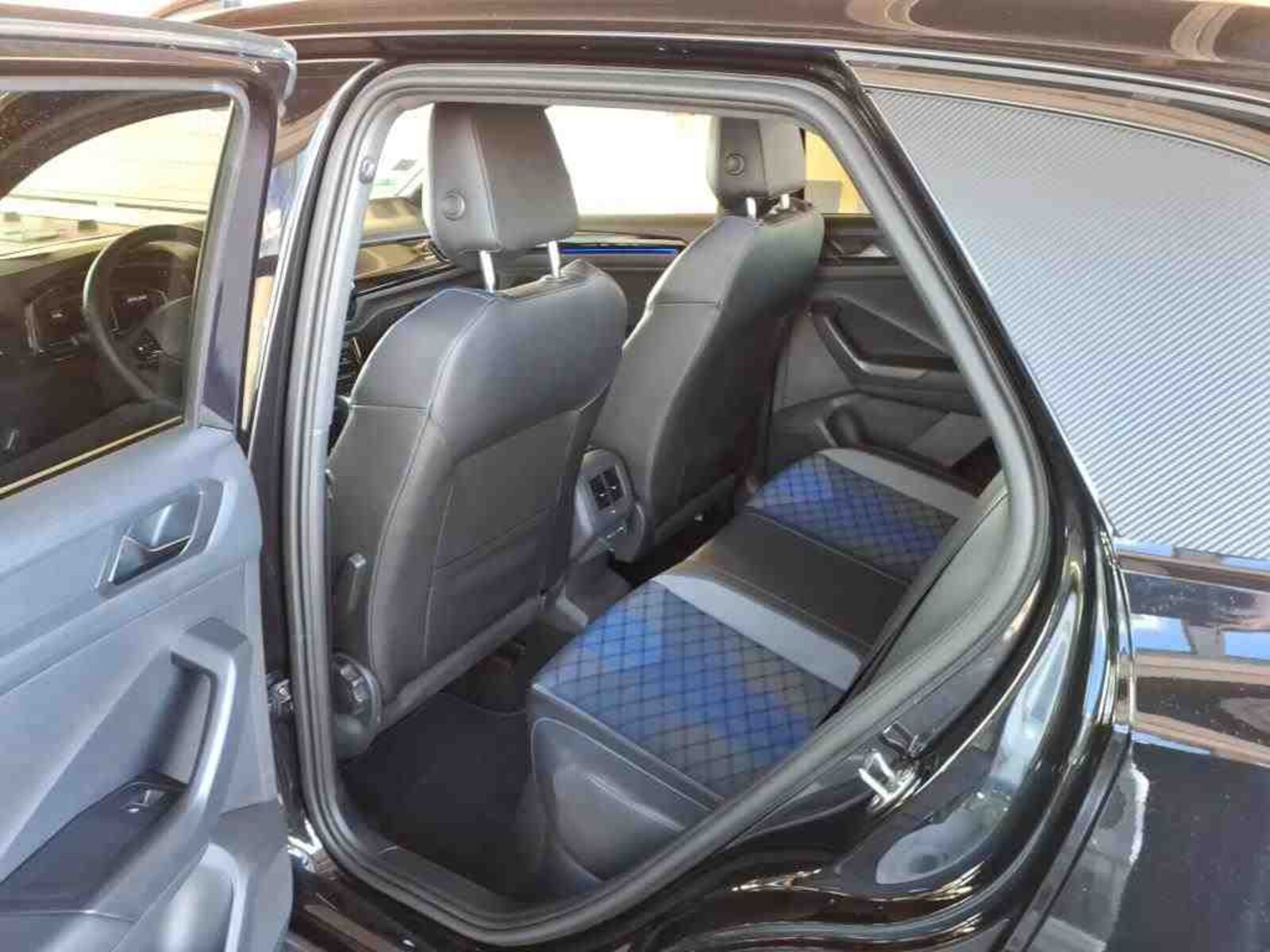 Volkswagen T-Roc – Bild 5