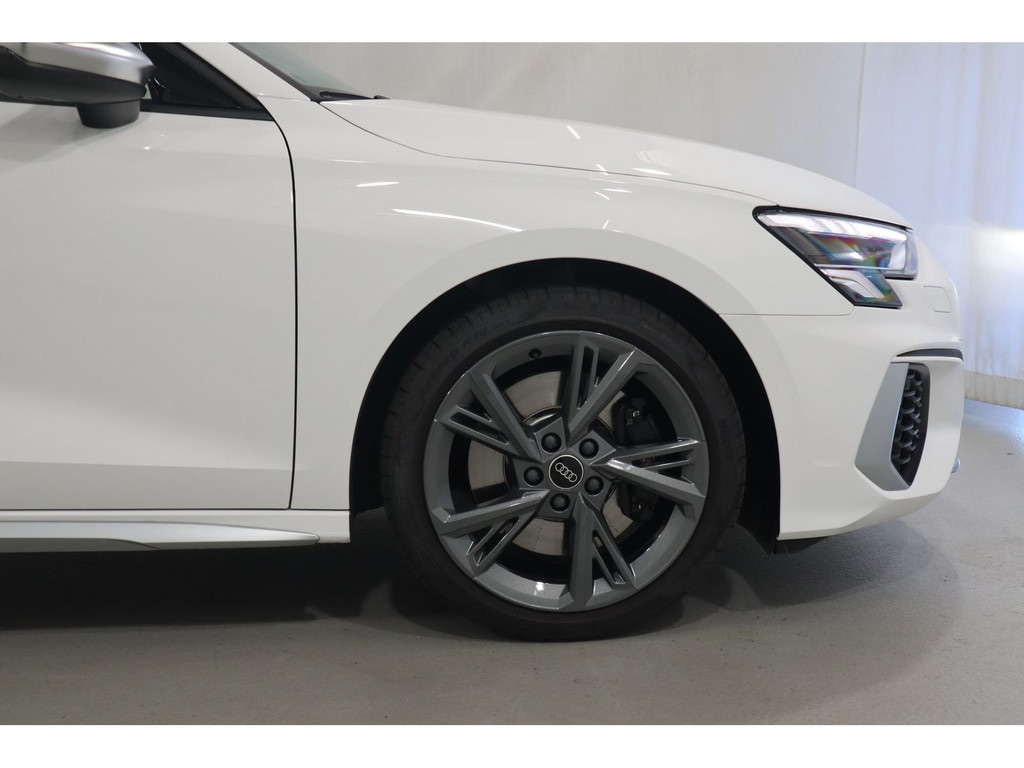 Image about Audi S3 Limousine TFSI quattro S tronic