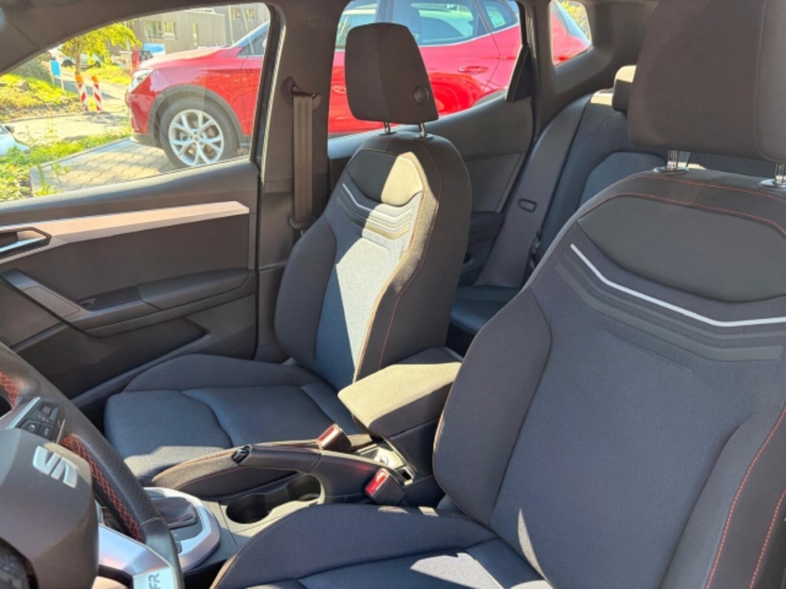 SEAT Arona – Bild 14
