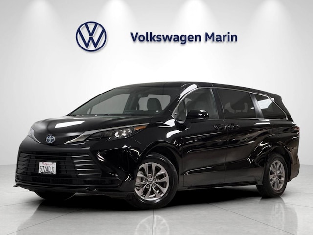 2025 Toyota Sienna