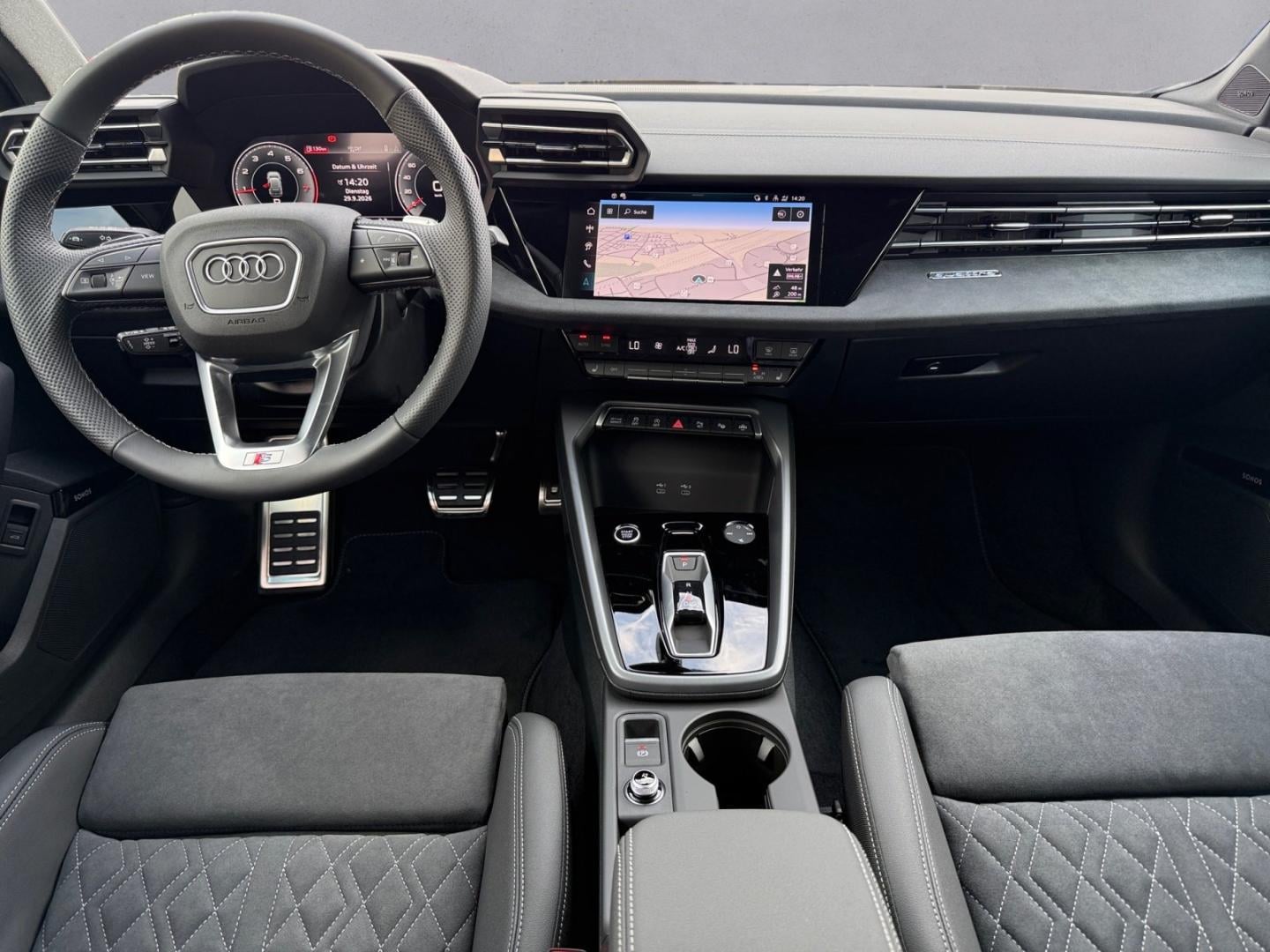 Bild über Audi A3 Sportback S line TFSI quattro 150 kW S tronic - für weitere Informationen kontaktieren Sie den Audi Partner