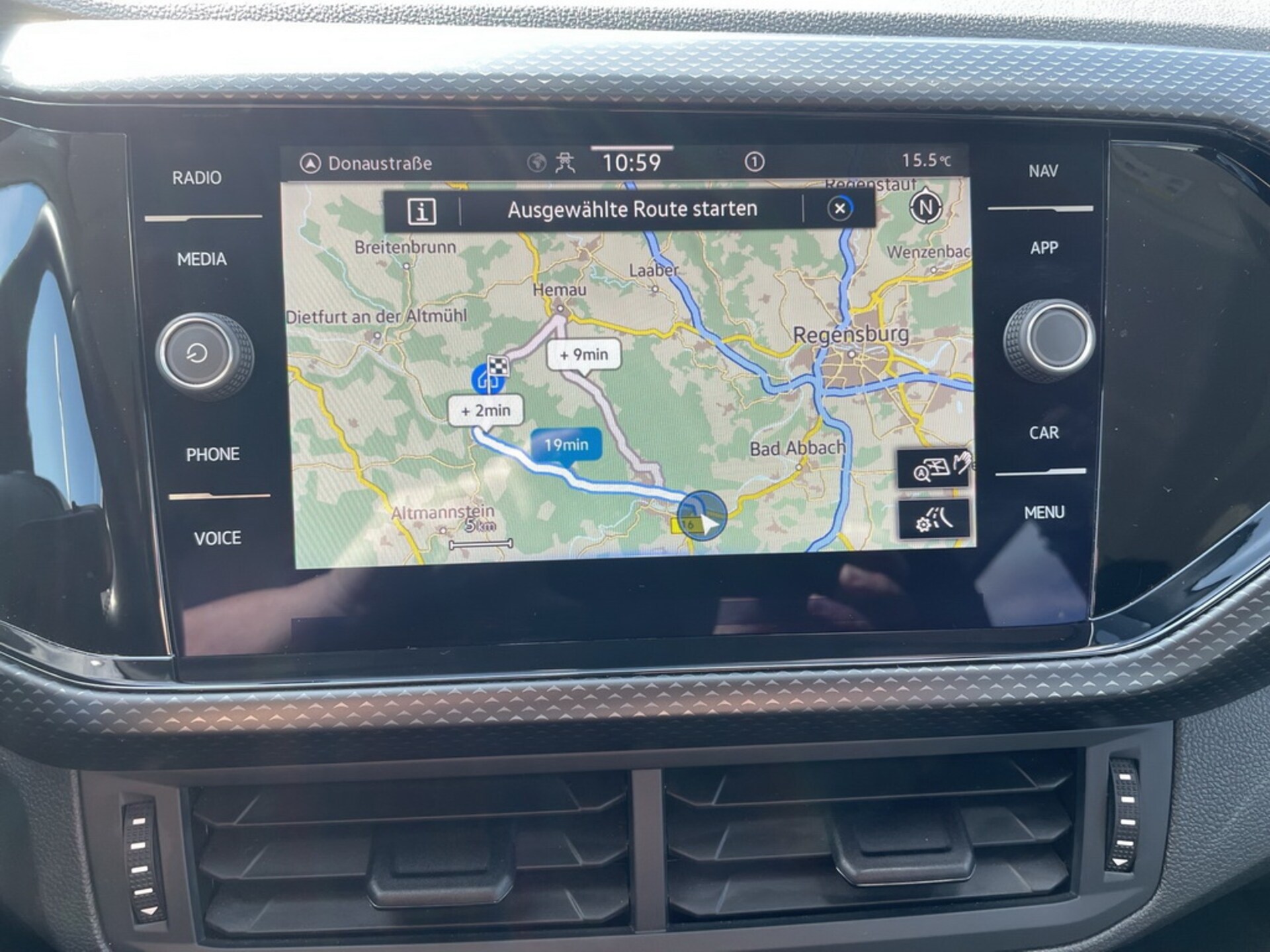 Volkswagen T-Cross Life