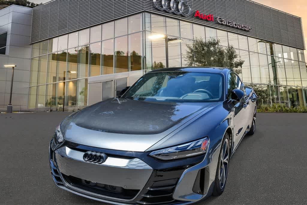 2024 Audi e-tron GT Premium Plus quattro's photo