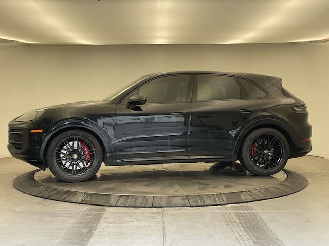 2025 Porsche Cayenne