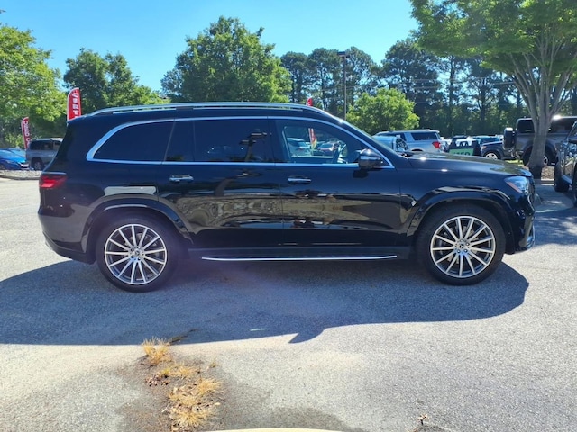 2025 Mercedes-Benz GLS 580