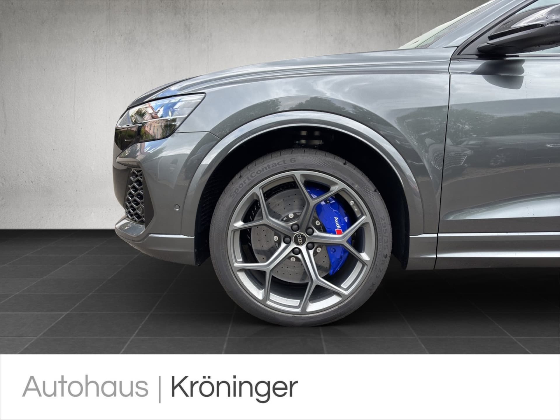 Audi RS Q8 SUV performance