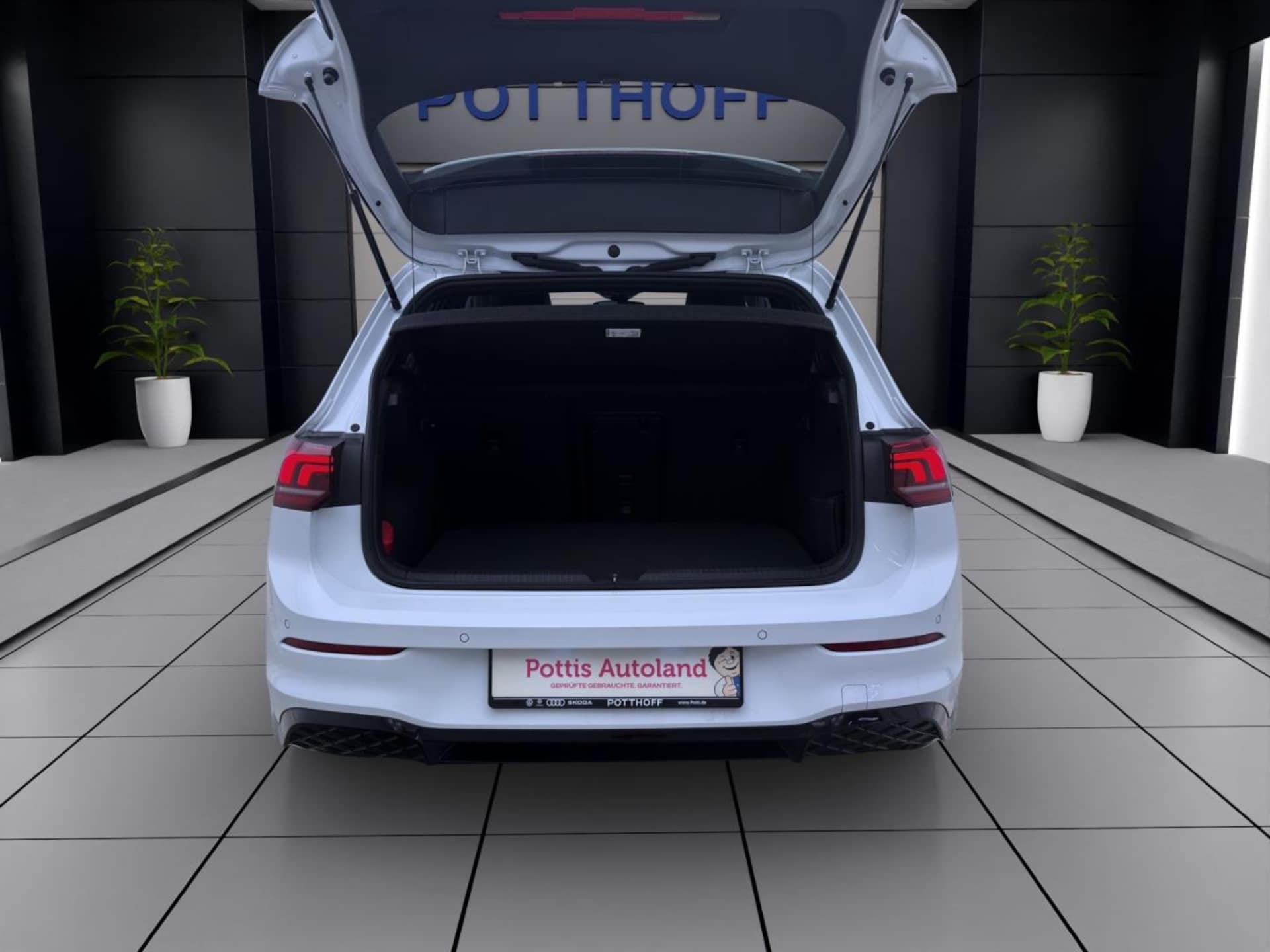 Volkswagen Golf R-Line