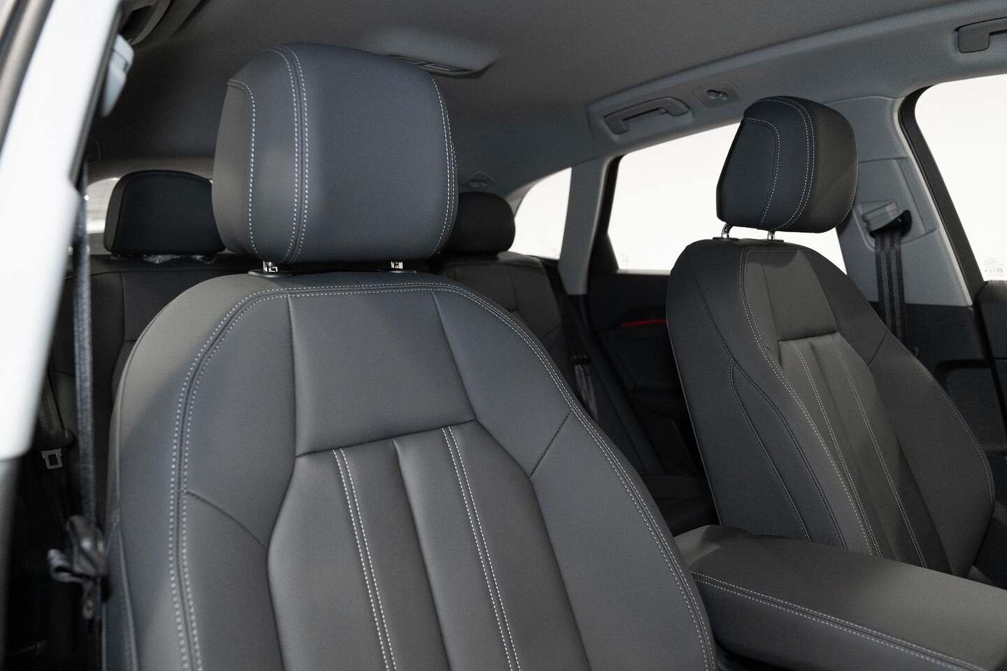 Image about Audi Q5 SUV TDI quattro 150 kW