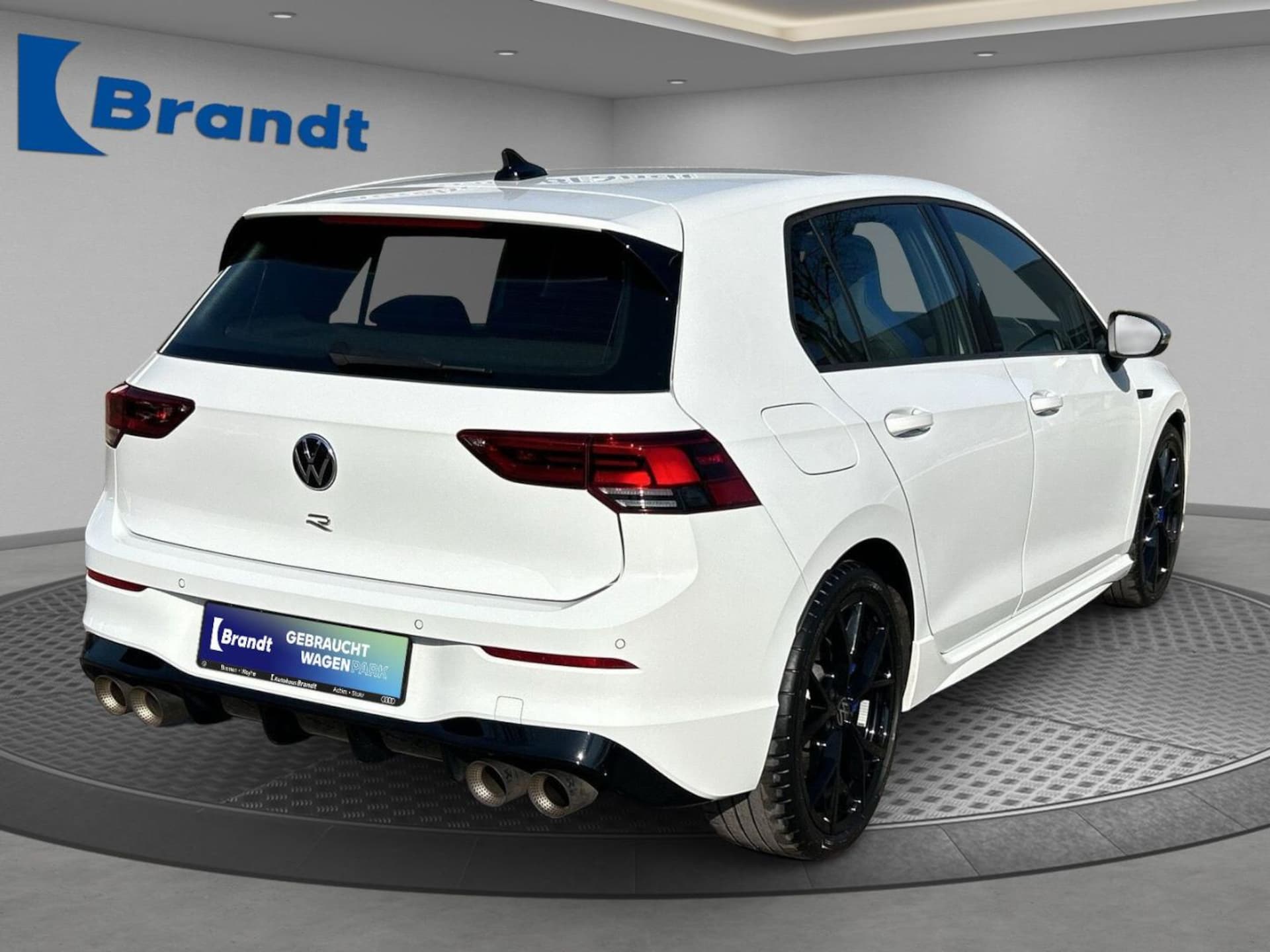 Volkswagen Golf R