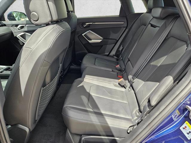 2025 Audi Q3 S Line Premium - Photo 17