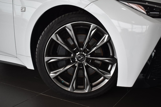 2023 Lexus IS 350