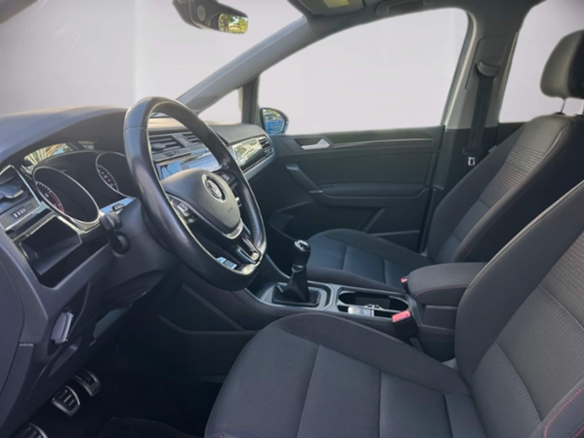 Volkswagen Touran SOUND