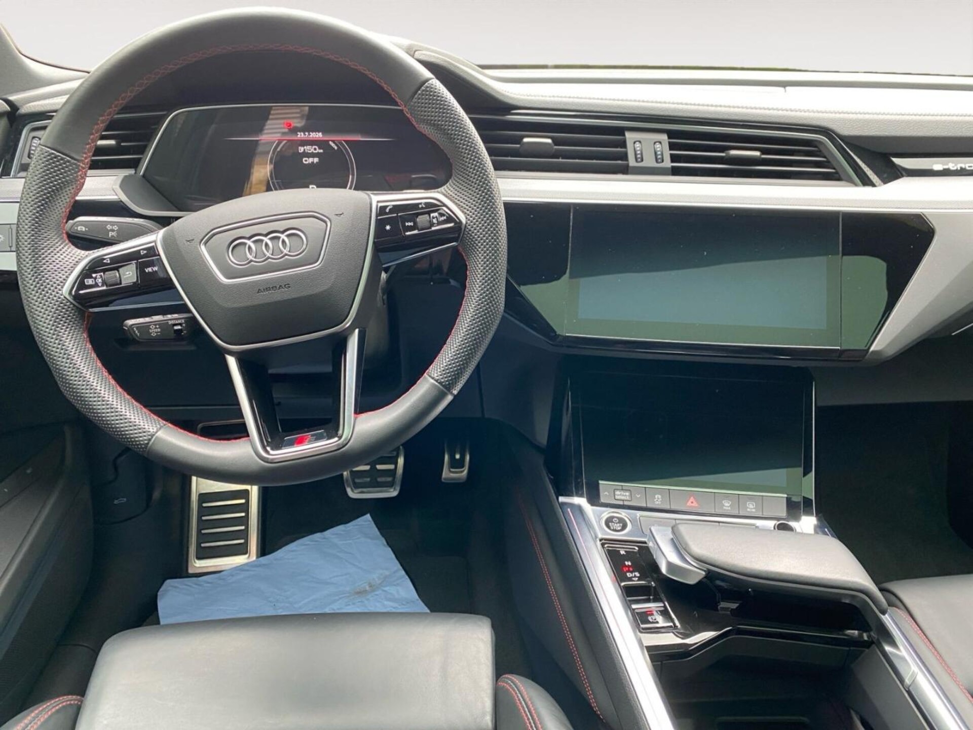 Audi Q8 Sportback e-tron S line