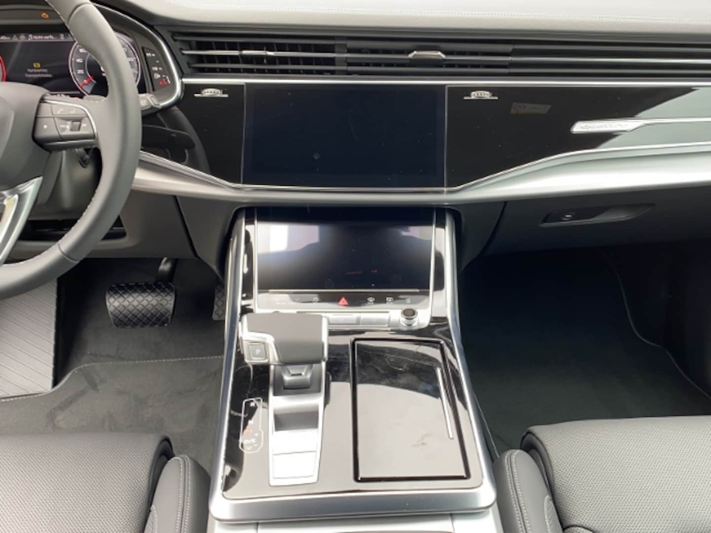 Bild über Audi Q7 SUV S line 50 TDI quattro tiptronic - für weitere Informationen kontaktieren Sie den Audi Partner