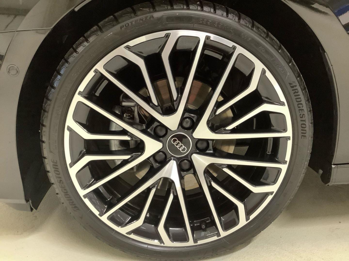 Bild über Audi A3 Sportback TFSI 110 kW S tronic - für weitere Informationen kontaktieren Sie den Audi Partner
