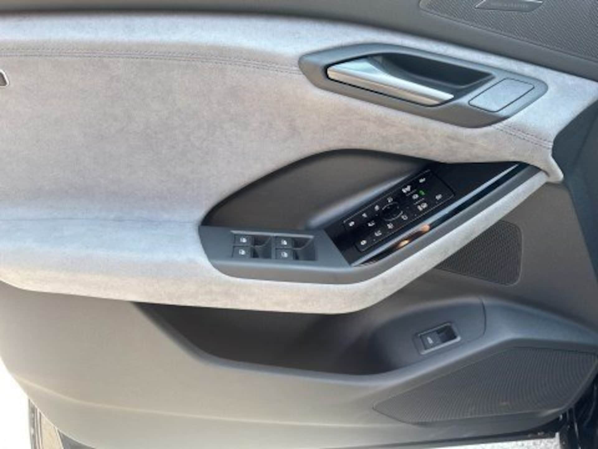 Audi SQ6 Sportback e-tron