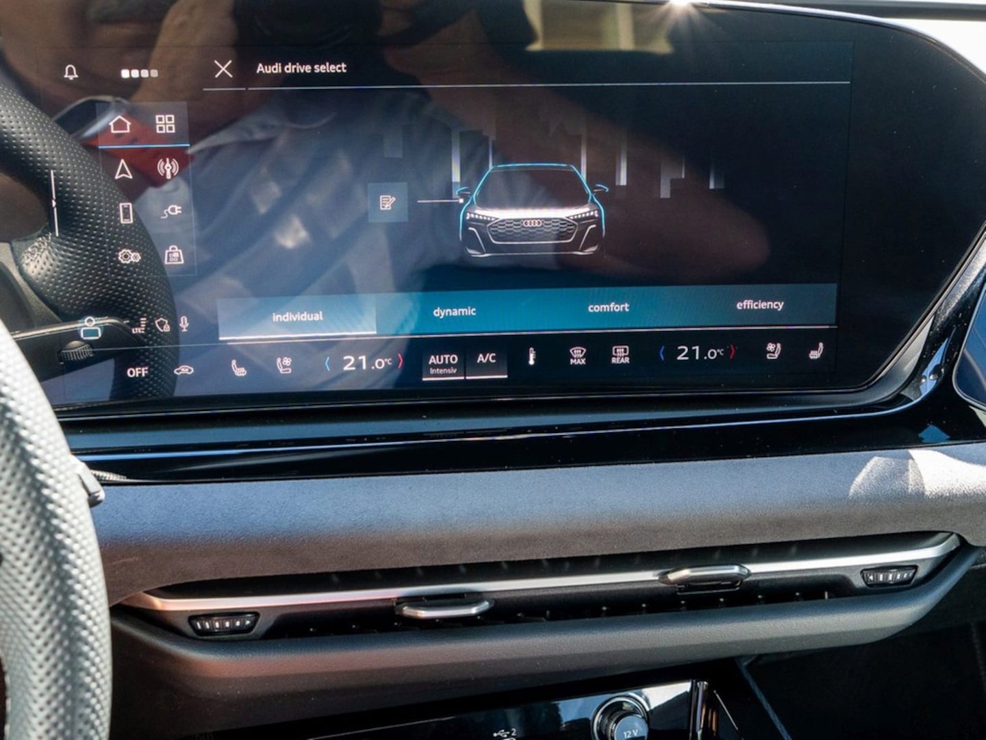 Bild über Audi A5 Avant e-hybrid e-hybrid quattro 270 kW S tronic - für weitere Informationen kontaktieren Sie den Audi Partner