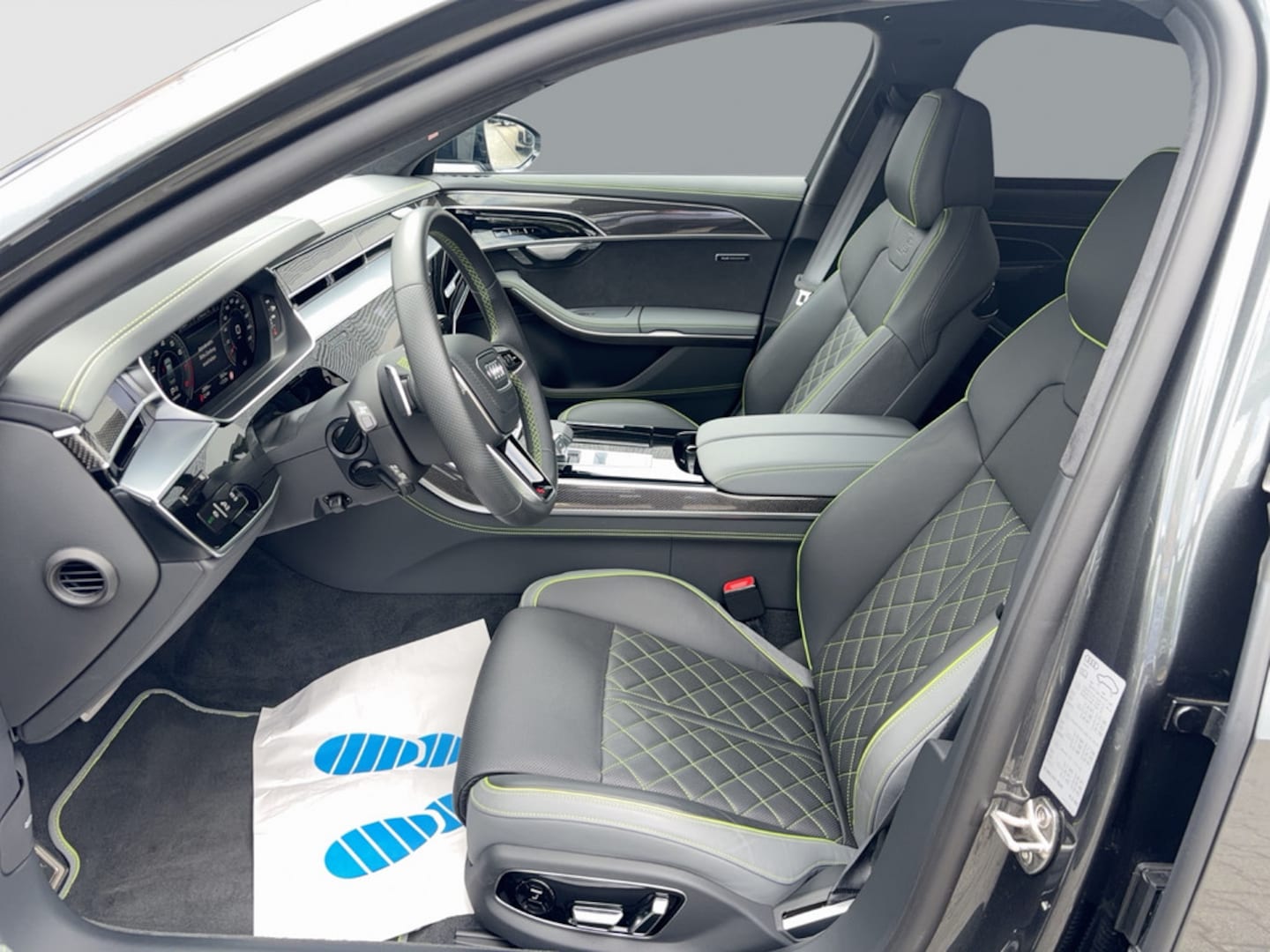 Bild über Audi A8 60 TFSI quattro tiptronic - für weitere Informationen kontaktieren Sie den Audi Partner