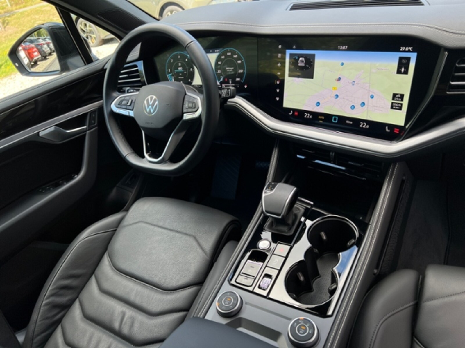 Volkswagen Touareg – Bild 11