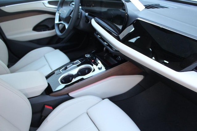 2026 Audi A6 Premium Plus - Photo 22