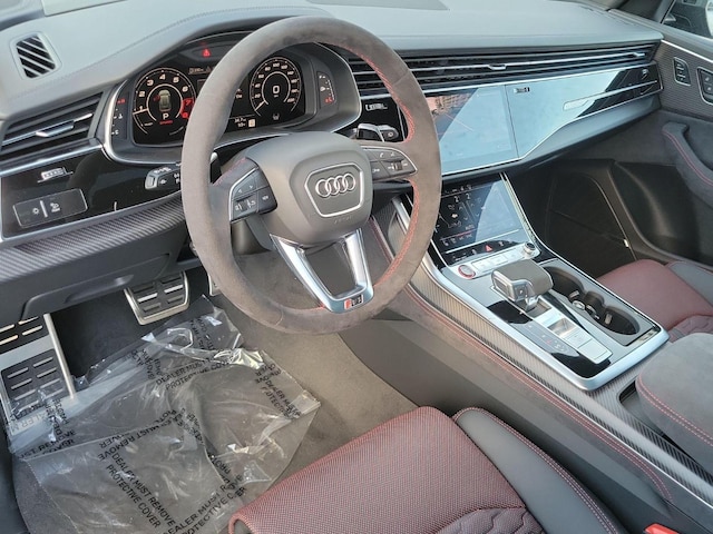 2026 Audi RS Q8 SUV performance