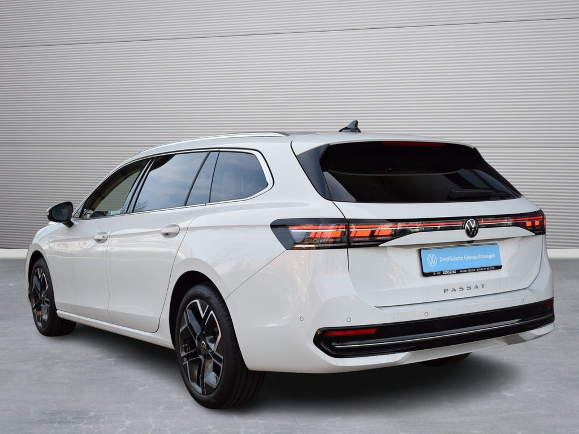 Volkswagen Passat Elegance