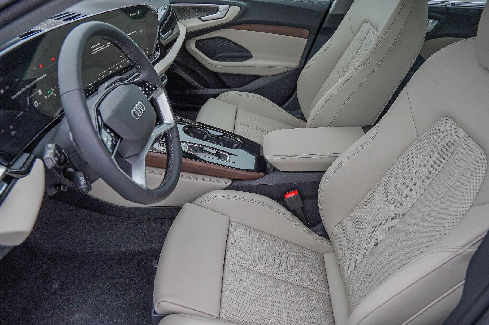 2025 Audi A5 Premium Plus - Photo 9